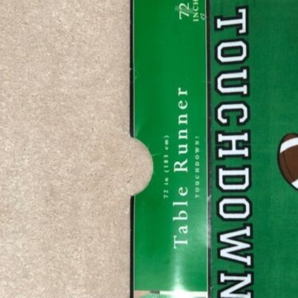 Touchdown Table Runner Bed Bath and Beyond Retired Football Superbowl Party LOOK - Picture 2 of 2